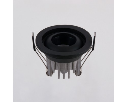 Встраиваемый точечный светодиодный светильник 25022/LED