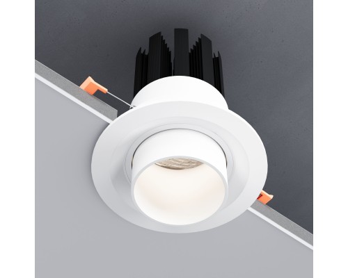 Встраиваемый точечный светильник 9919 LED