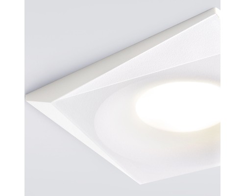 Встраиваемый точечный светильник 119 MR16 белый