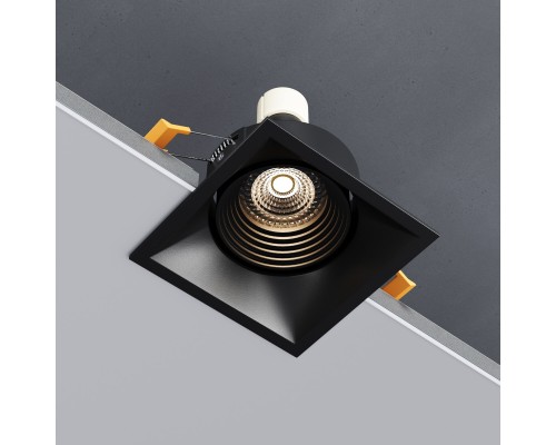 Светильник встраиваемый Punto черный 25017/01