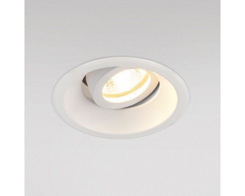 Алюминиевый точечный светильник 6068 MR16 WH белый