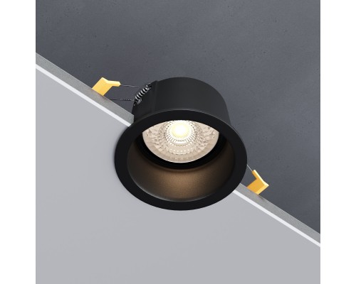 Встраиваемый точечный светильник 25008/01