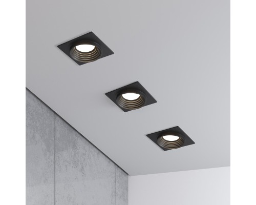 Встраиваемый точечный светильник 25006/01