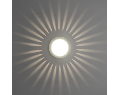 Накладной точечный светильник с подсветкой DLS026