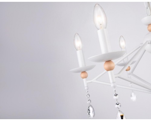 Подвесная люстра Ambrella light Traditional Modern TR9596