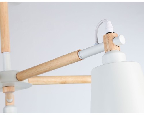 Потолочная люстра Ambrella light Traditional Loft TR82208