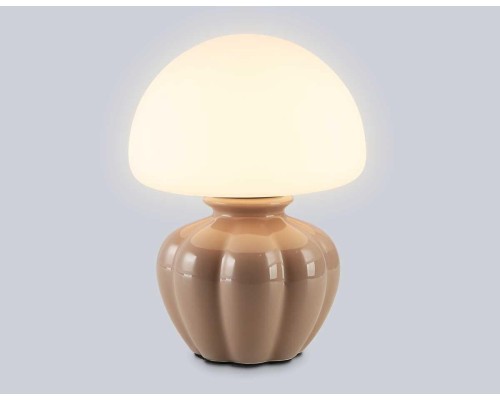 Настольная лампа Ambrella Light HIGH LIGHT LH53247
