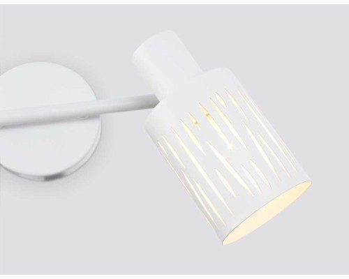 Настенно-потолочный спот Ambrella light TRADITIONAL TR8664