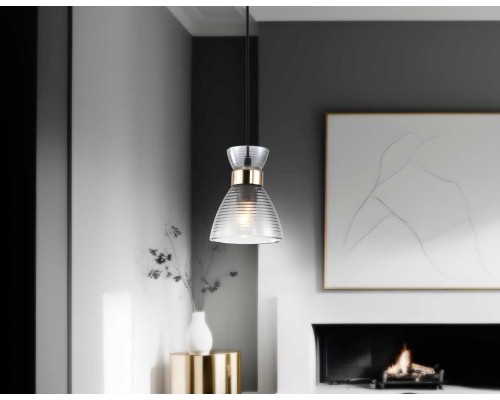 Светильник подвесной со стеклянным плафоном Ambrella light Traditional TR3406