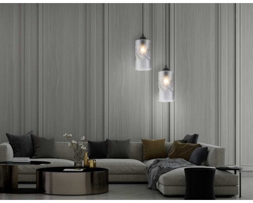 Светильник подвесной со стеклянным плафоном Ambrella light Traditional TR3413