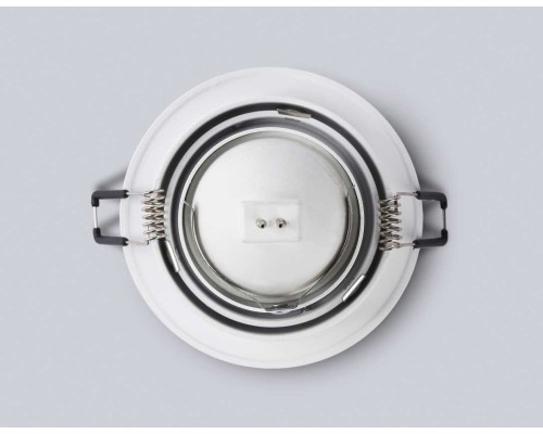 Светильник встраиваемый Ambrella Light TN102822