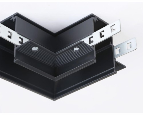 Коннектор L-образный для встраиваемого шинопровода Ambrella light Track System Magnetic GL3354