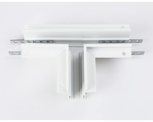 Коннектор T-образный для встраиваемого шинопровода Ambrella light Track System Magnetic GL3355