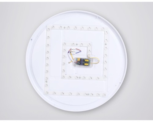 Потолочный светодиодный светильник Ambrella light черный/светлое дерево FZ1326