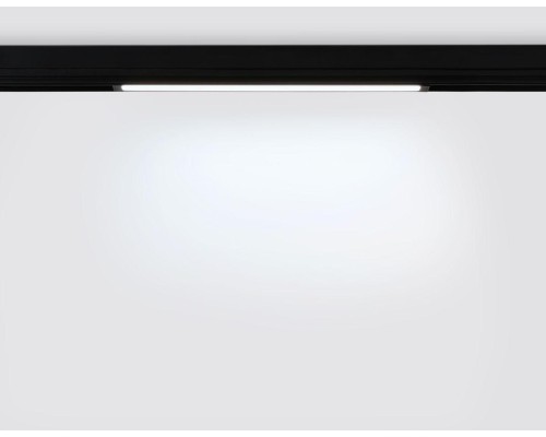 Трековый светодиодный светильник Ambrella Light Track System Magnetic 220V GL1282