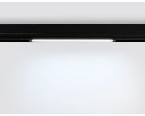 Трековый светодиодный светильник Ambrella Light Track System Magnetic 220V GL1272