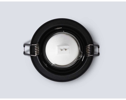 Светильник встраиваемый Ambrella Light TN102824