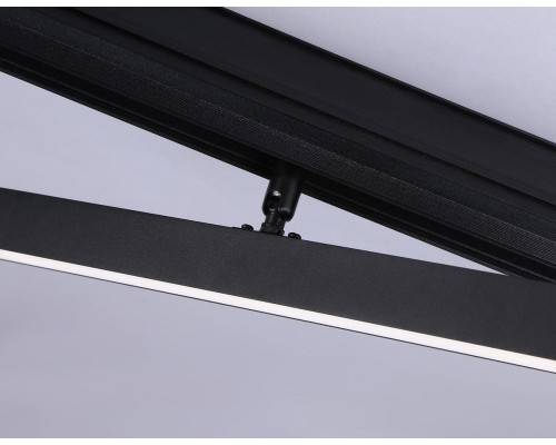 Трековый светодиодный светильник Ambrella light Track System Magnetic GL4201