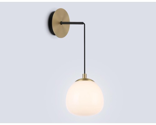 Настенный светильник со сменной лампой Ambrella light High Light LH51005