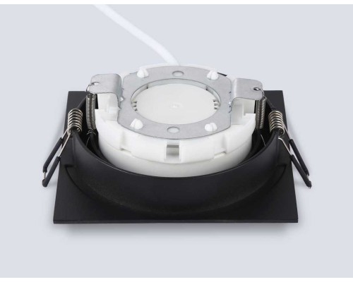 Светильник встраиваемый Ambrella Light TN51825