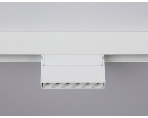 Трековый светодиодный светильник Ambrella light Track System Magnetic GL4038