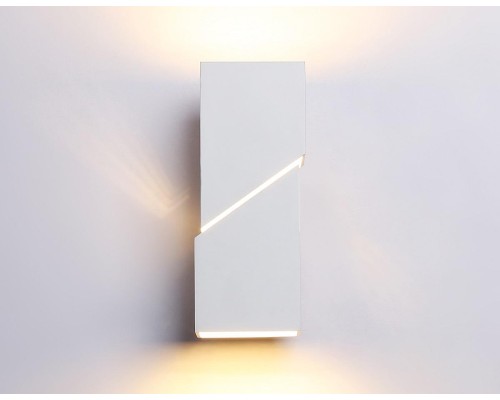 Настенный светильник Ambrella light Wallers Wall FW2474