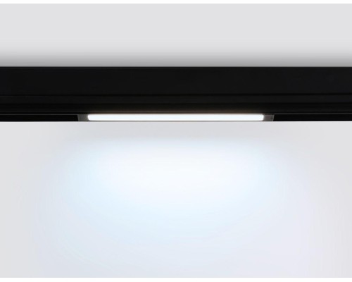 Трековый светодиодный светильник Ambrella Light Track System Magnetic 220V GL1262