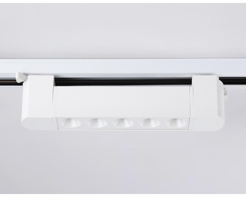 Трековый светодиодный светильник Ambrella light Track System GL6700