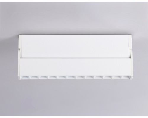 Накладной светодиодный светильник Ambrella light Techno Spot Move TA1825